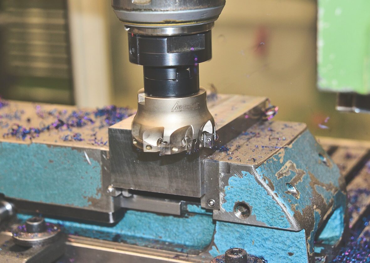 CNC-Fräsen bei der Köppel AG