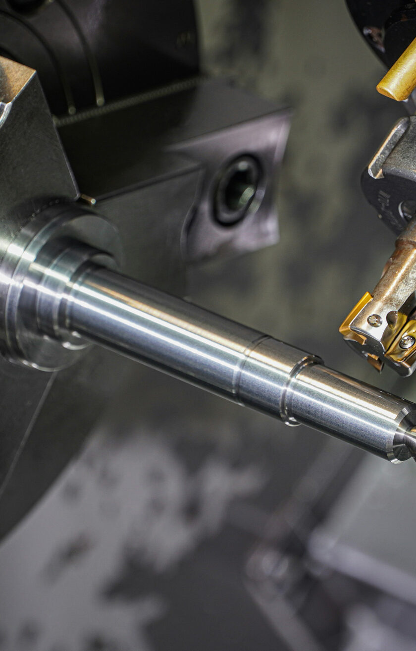 CNC Drehen Fräser bei der Anfertigung